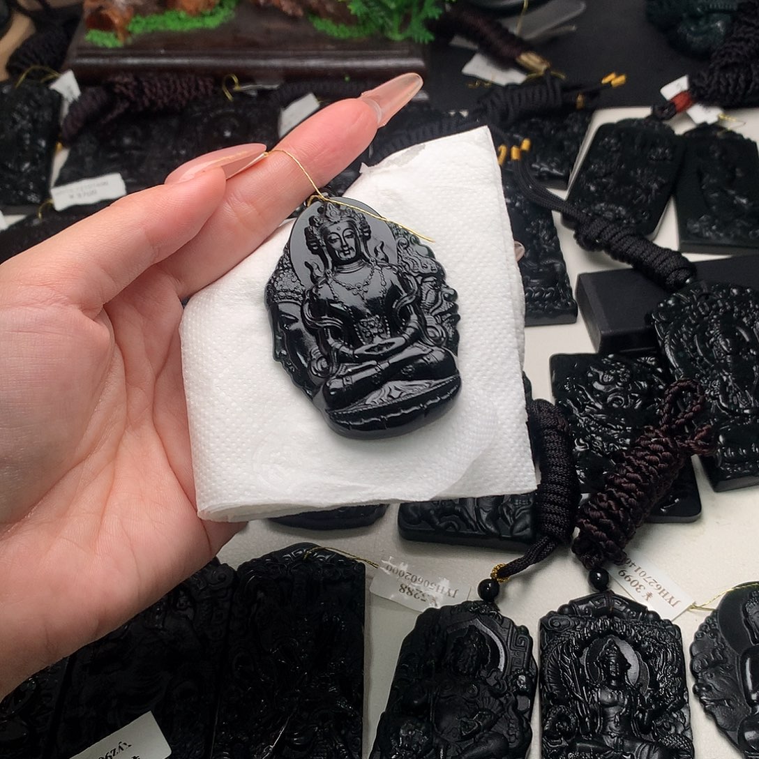 醉***4天然缅甸a货钢琴黑挂件