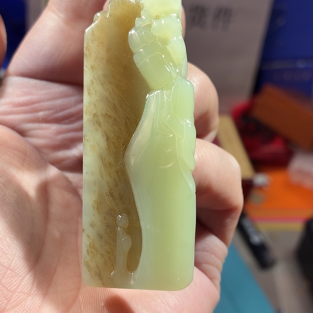 和田玉（糖玉）未镶嵌颈饰