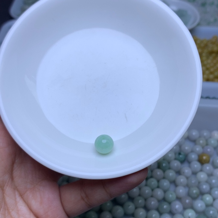 散珠翡翠╭****?翡翠冰绿白