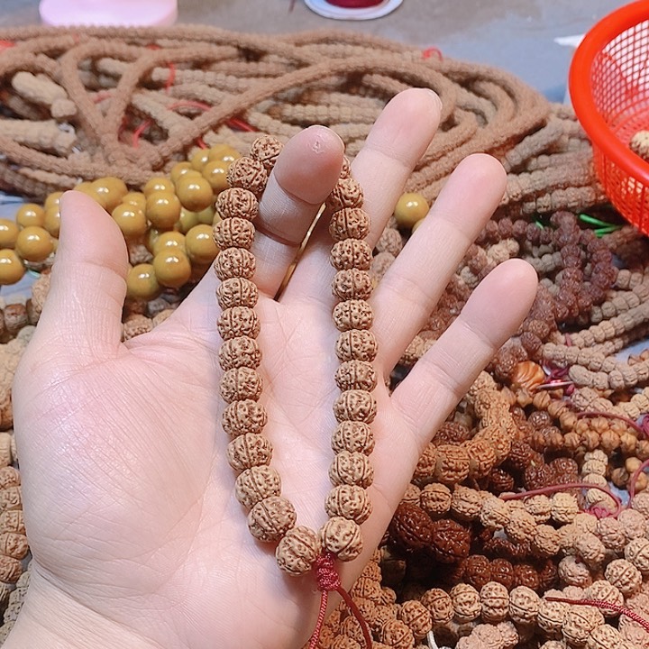 金刚菩提吊坠奥迪梅花