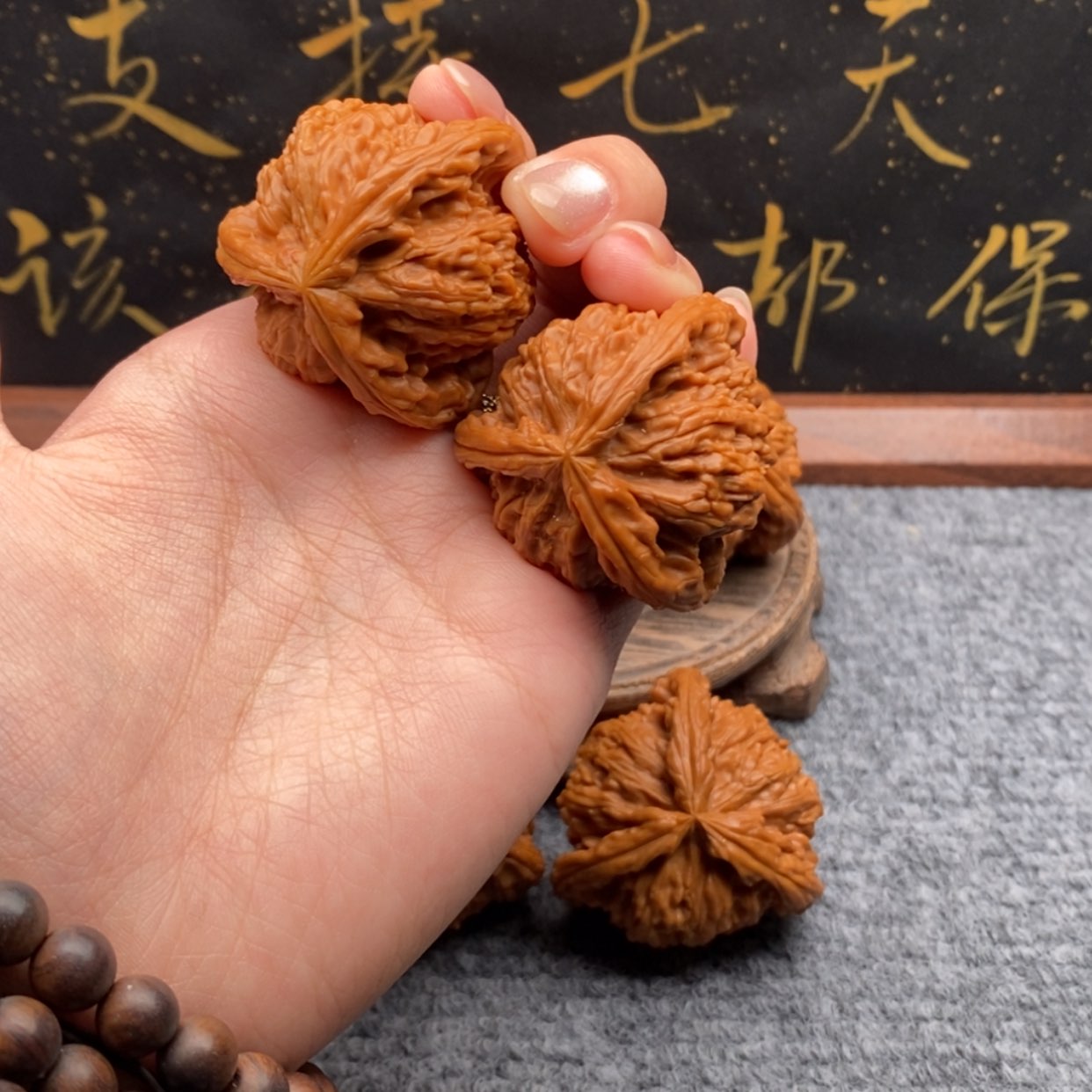 【闪购商品】吊坠文玩核桃@*