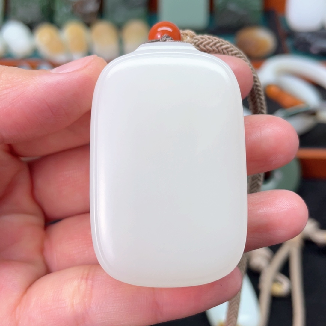 和田玉挂件未镶嵌