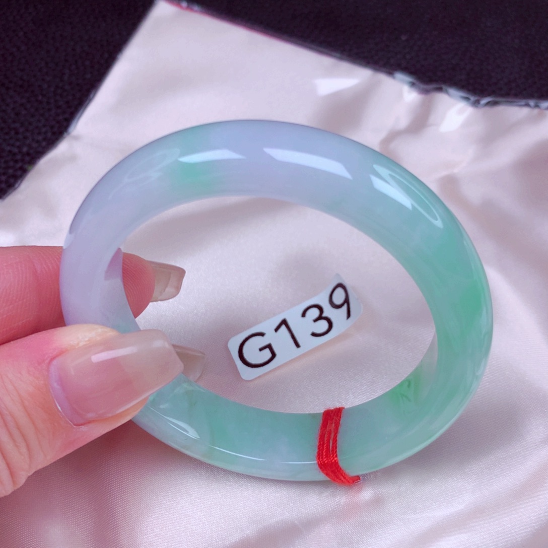 翡翠未镶嵌手镯手镯