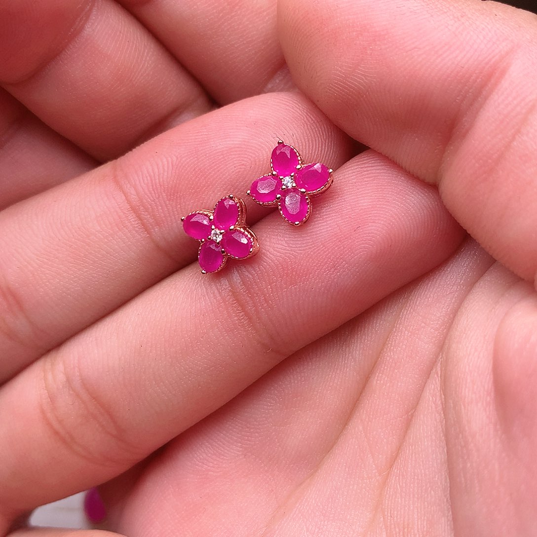 红宝石耳饰银S925镶嵌