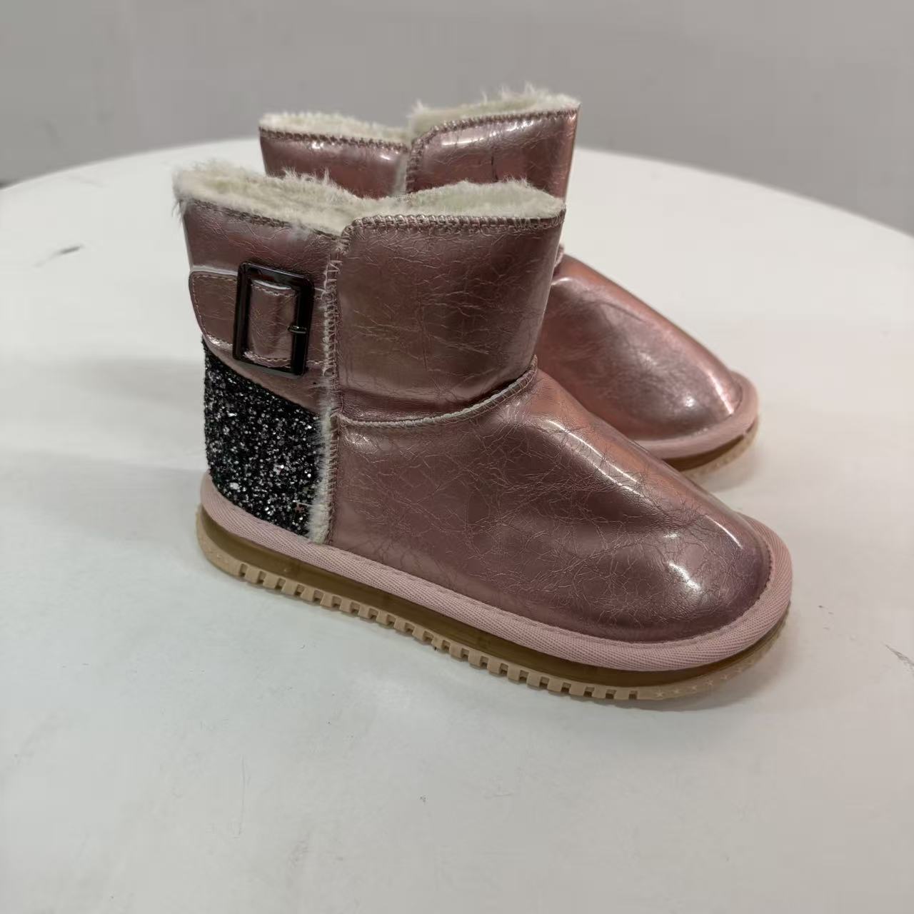 6780芭芭鸭儿童大棉雪地靴冬新款加厚棉靴男童大棉鞋