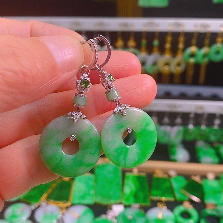 翡翠耳饰18K金镶嵌耳坠