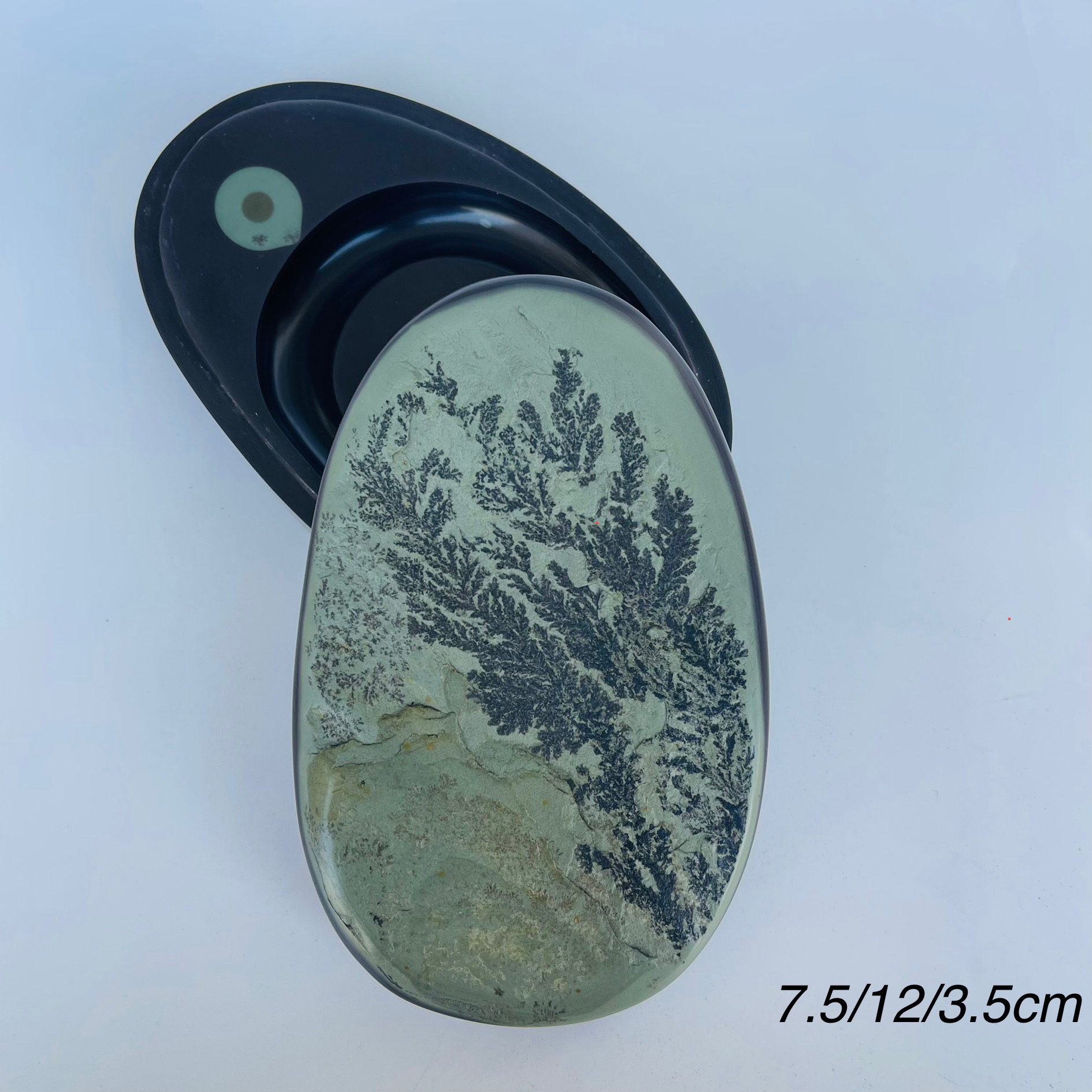 苴却砚天然原石带盖厂家直销