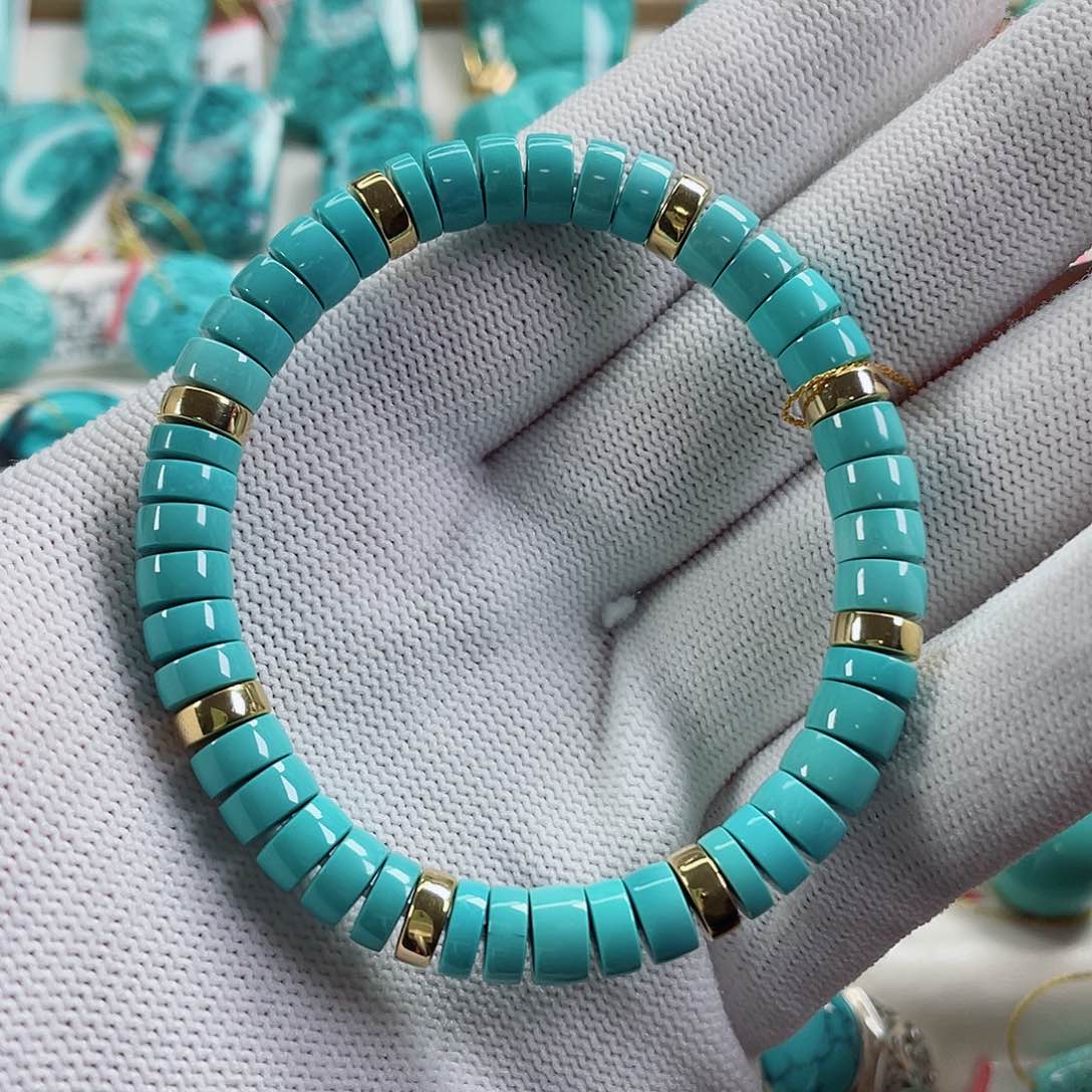 绿松石颈饰18K金镶嵌