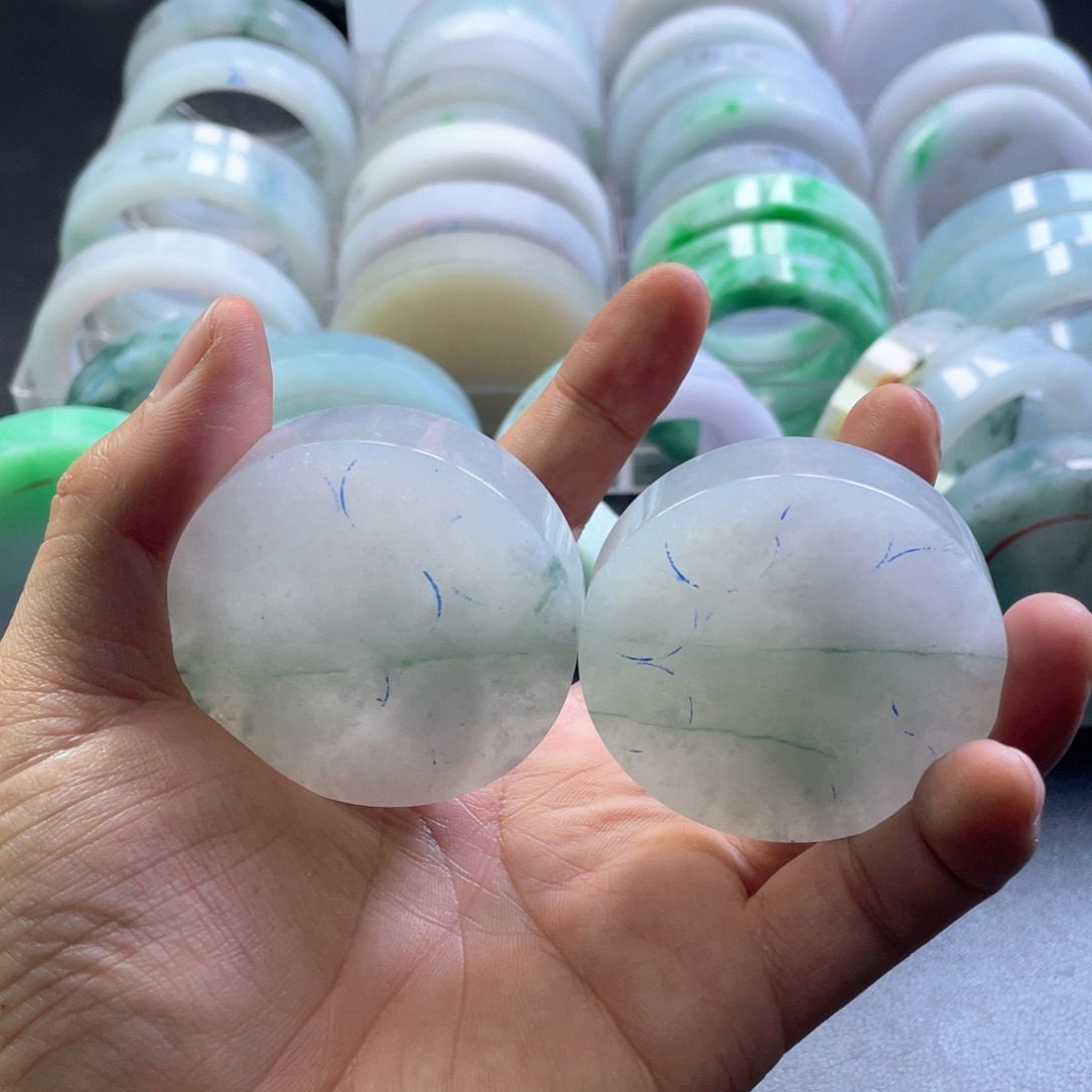 翡翠挂件未镶嵌H*i翡翠手镯心加工缅甸翡翠