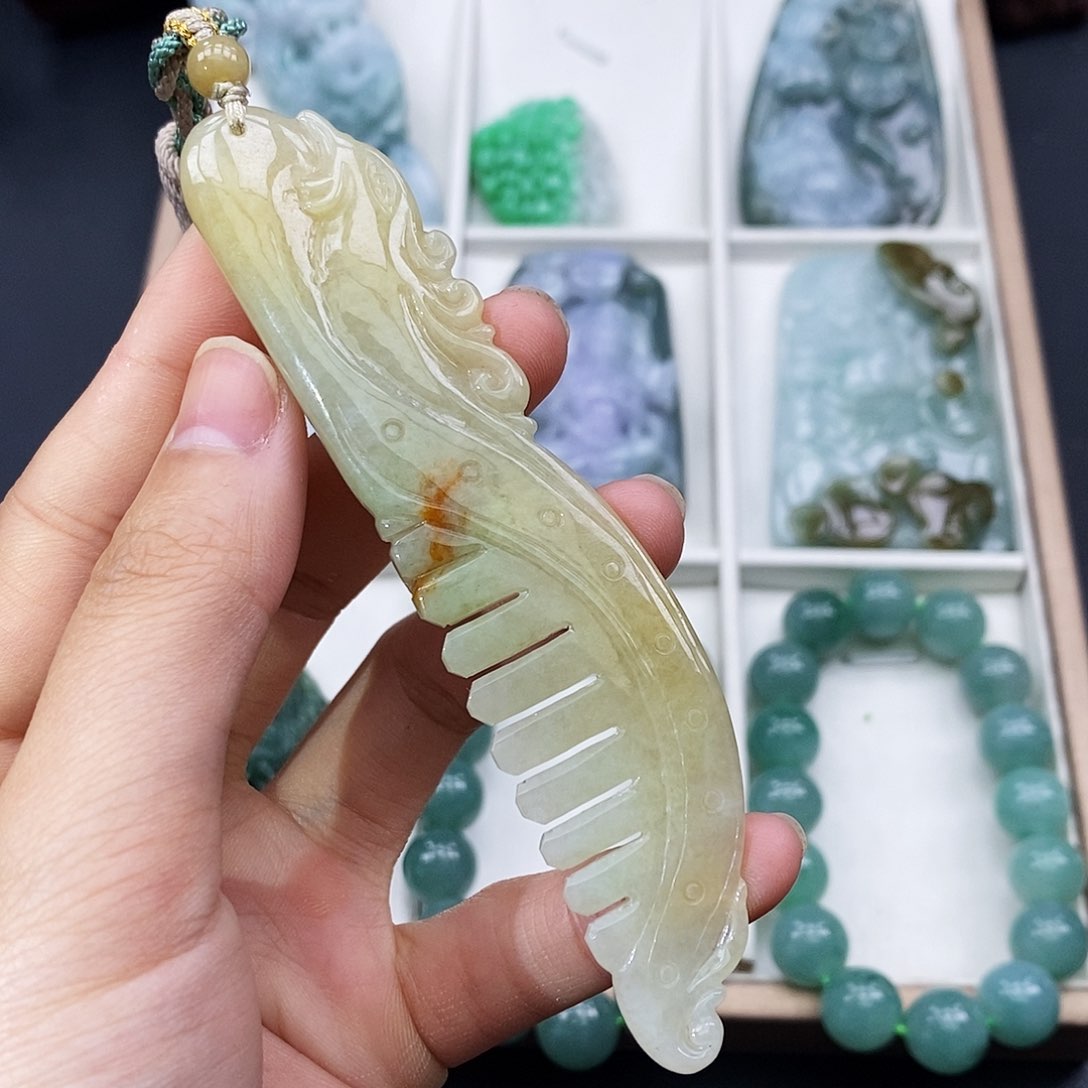 颈饰未镶嵌翡翠L**好缅甸翡翠a货