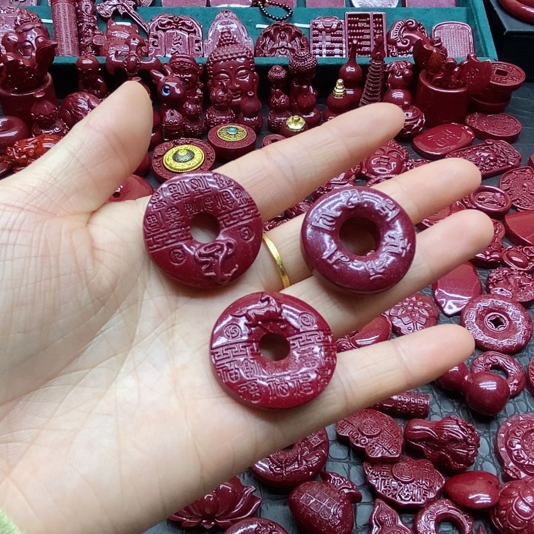 天然辰砂朱砂吊坠