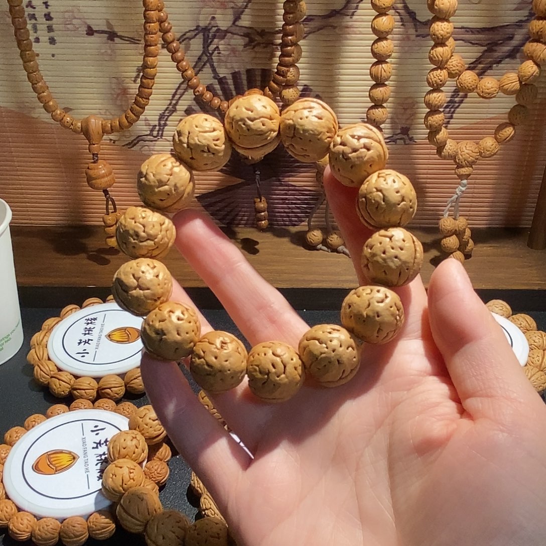 大***.桃核手串蒙东肌肉桃核手串