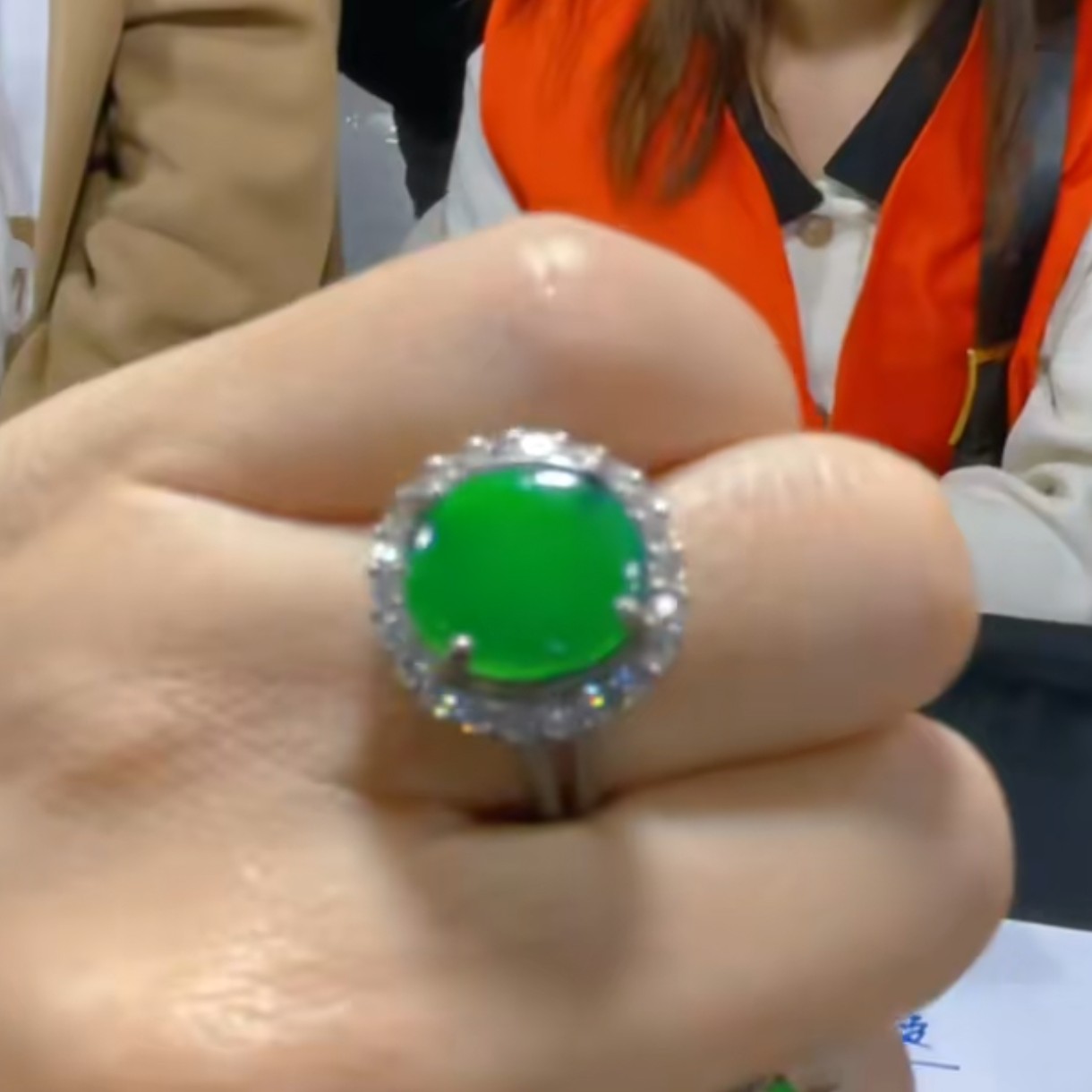 天然A货翡翠假一罚四（多样性发货拍一件发件）