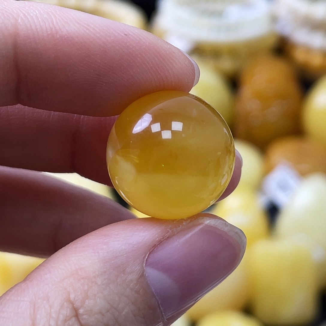 琥珀未镶嵌珠宝奇石16.9mm金白溶洞 瑕疵福利