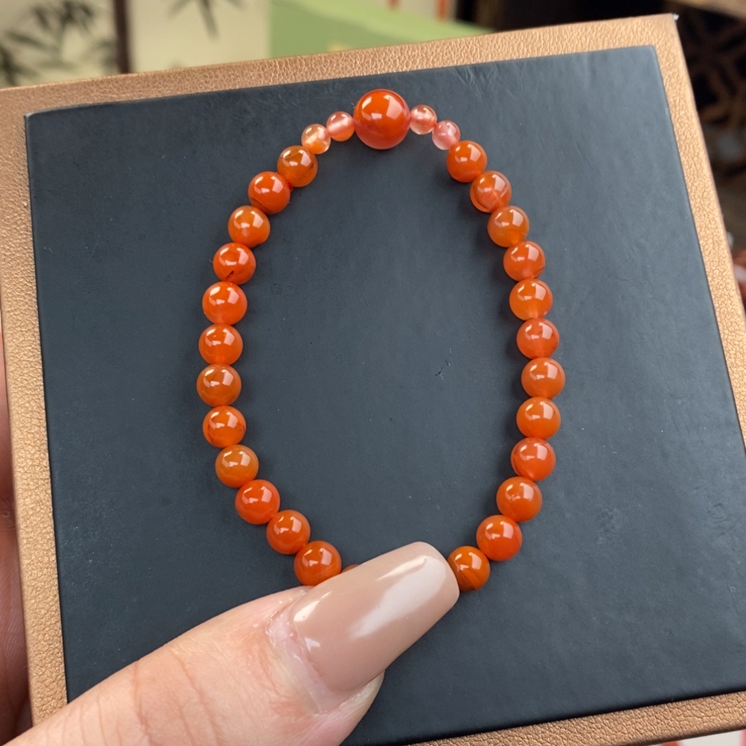 南红玛瑙未镶嵌手链