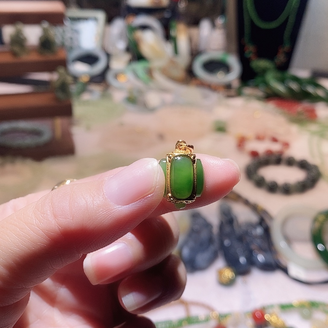 和田玉银S925镶嵌颈饰