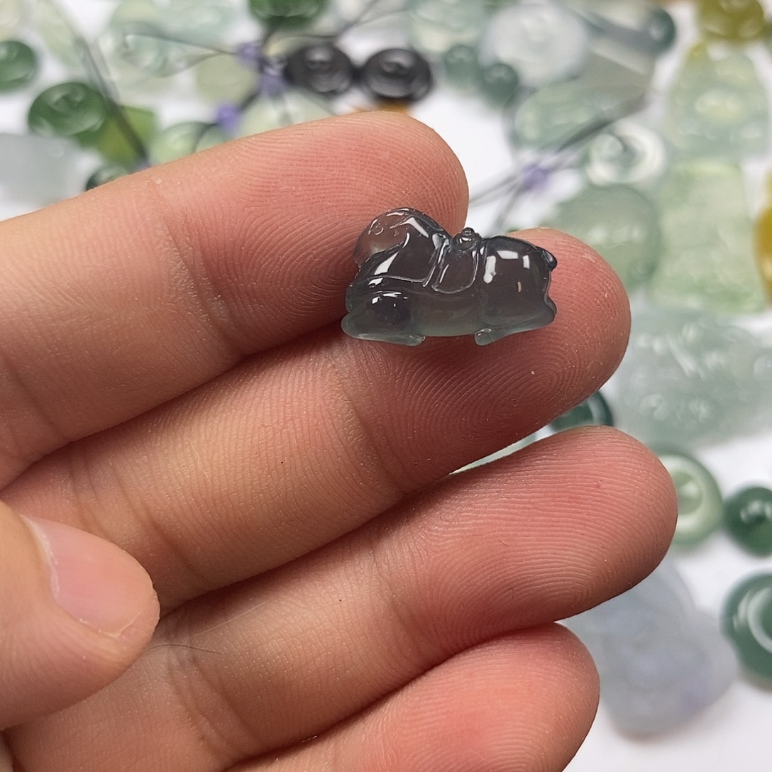 定制翡翠未镶嵌马