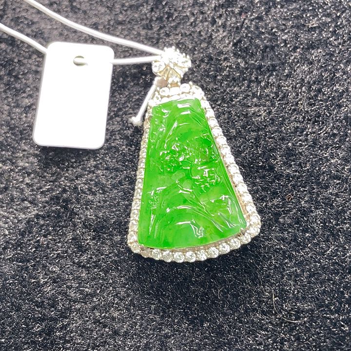 翡翠颈饰未镶嵌91，