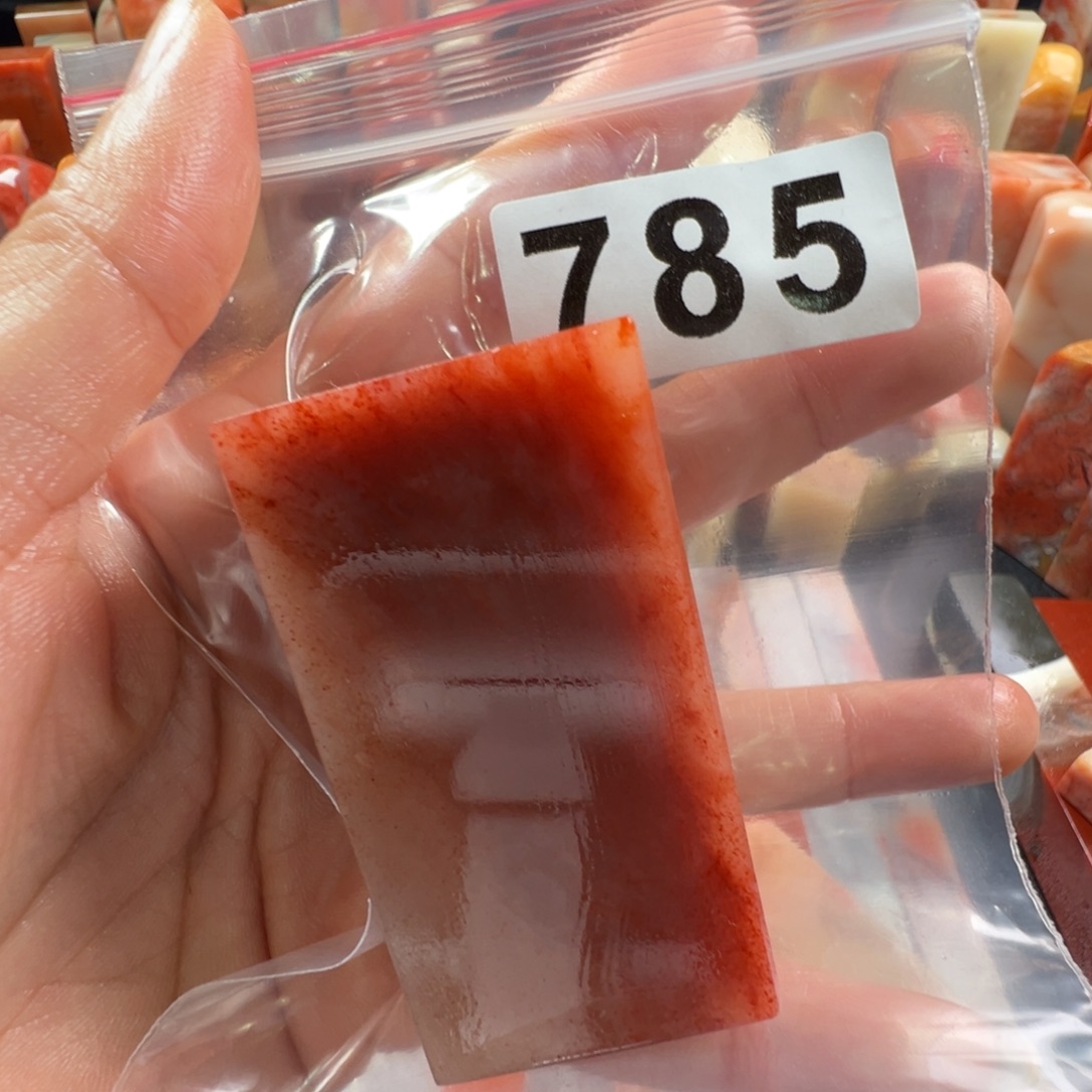 星****老挝石印石老挝石