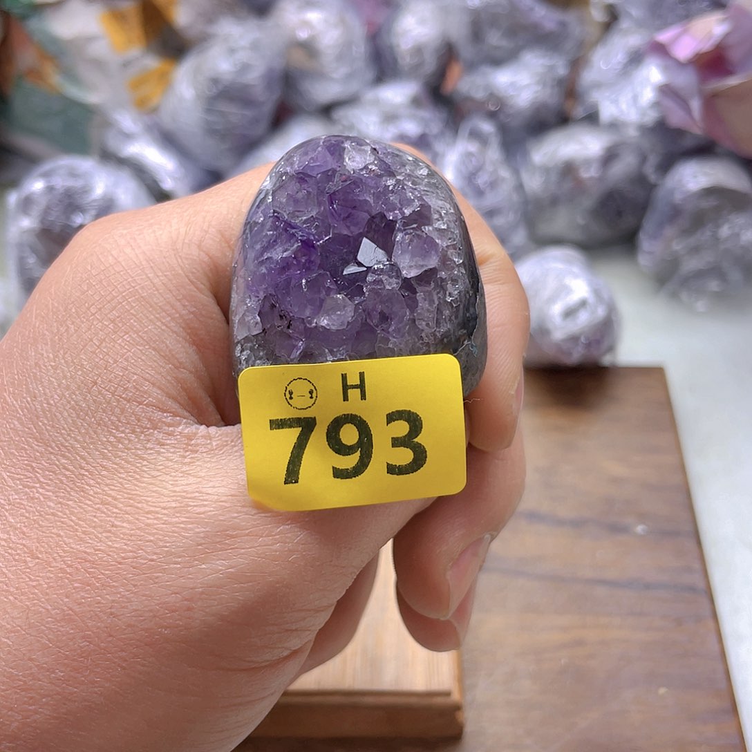 紫晶大型摆件（非配饰）未镶嵌
