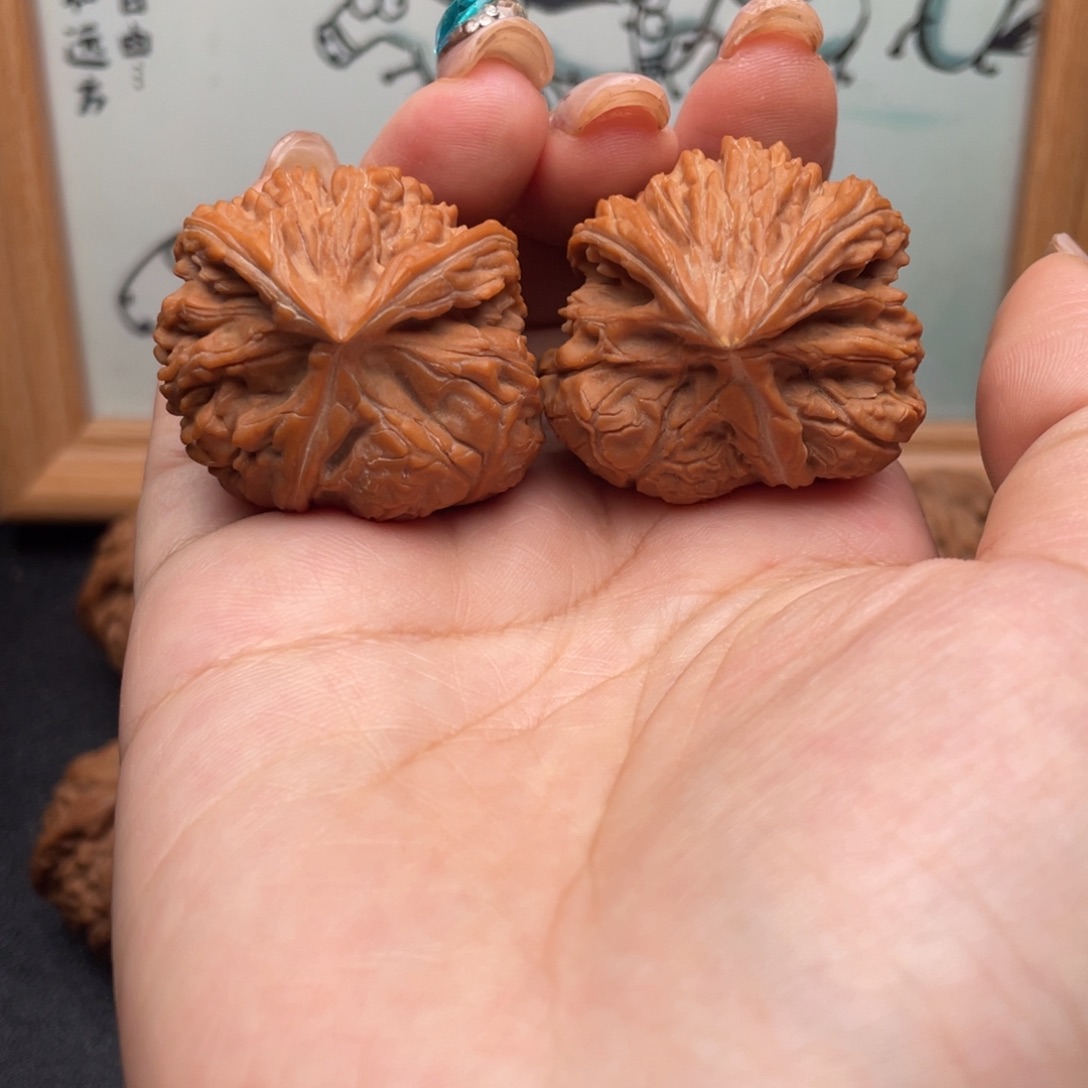 把件文玩核桃全品蛇头三棱