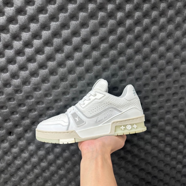 99新 LouisVuitton/路易威登 38码 trainer 白水泥 低帮板鞋