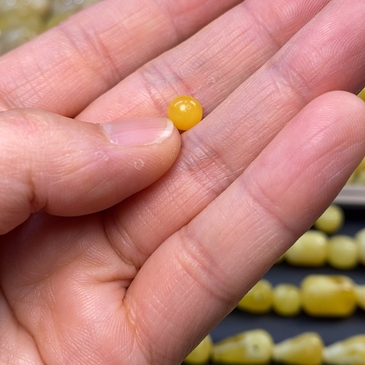 未镶嵌琥珀裸石原矿琥珀蜜蜡配饰