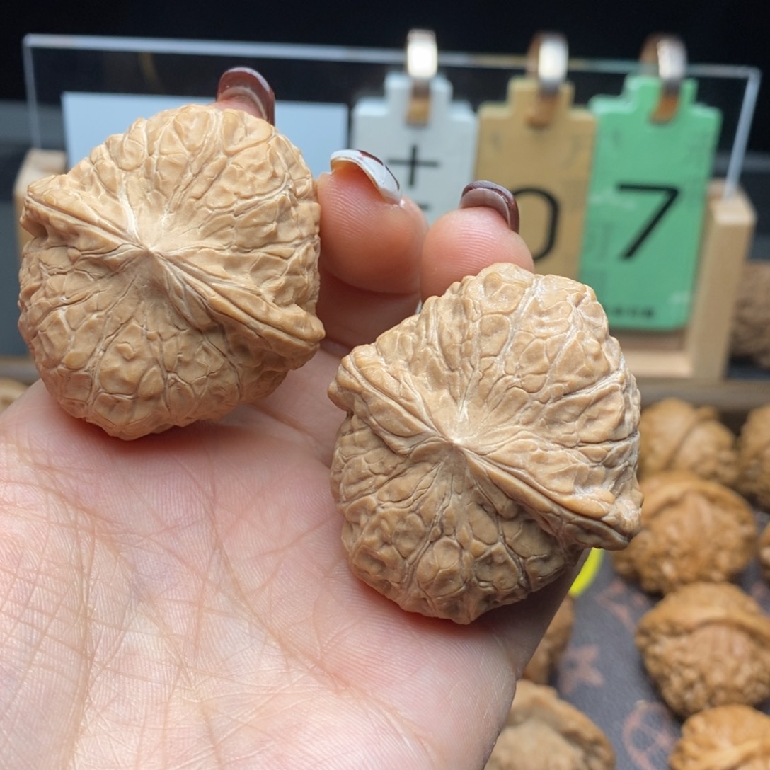 @***生文玩核桃把件南瓜墩