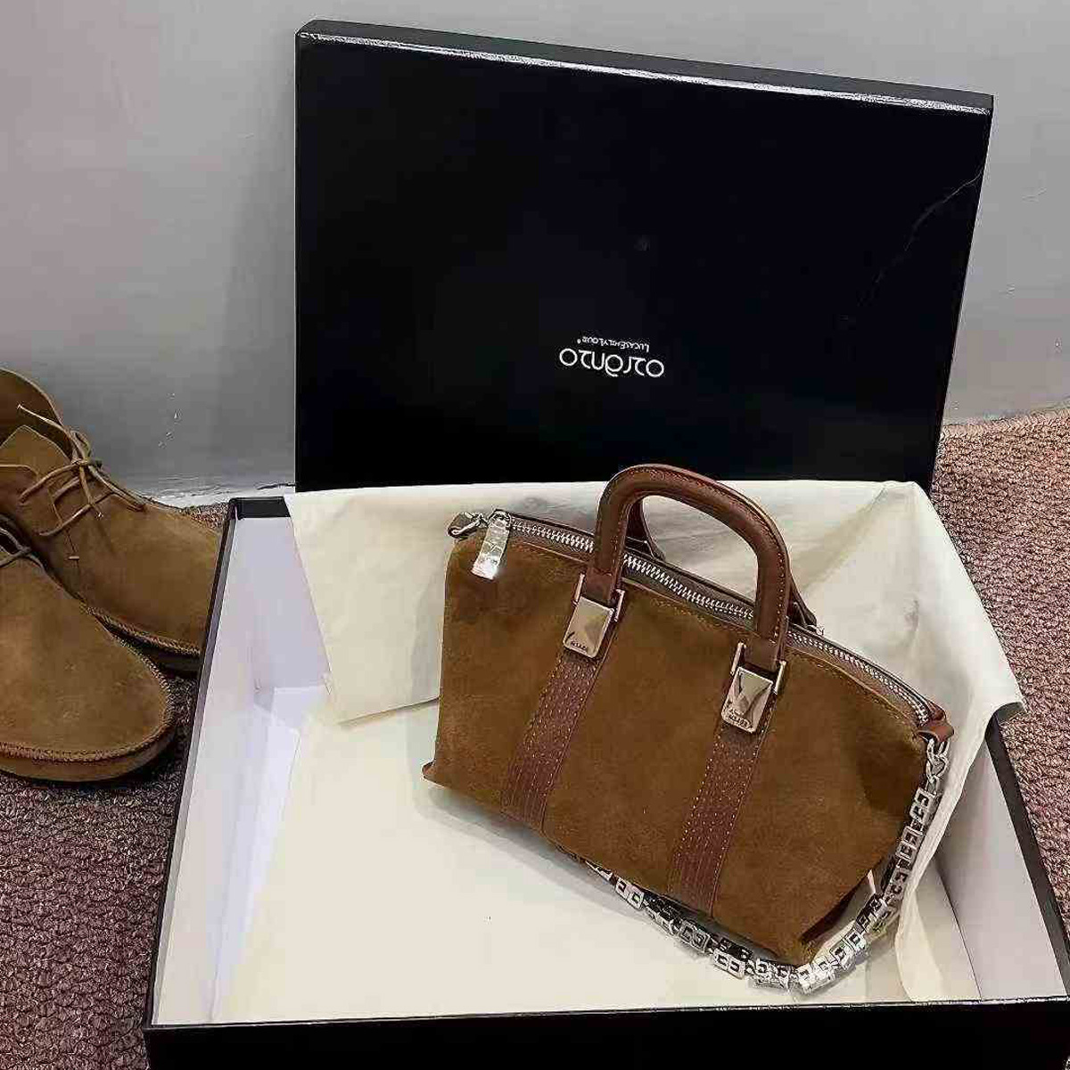 时尚轻奢磨砂皮女士手提包2025秋冬新款高级感复古链条单肩斜挎包