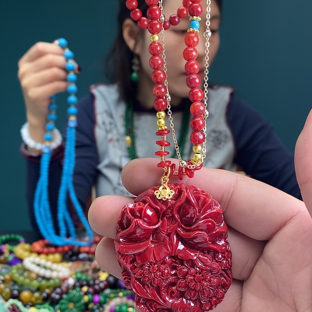 翡翠未镶嵌戒指8888