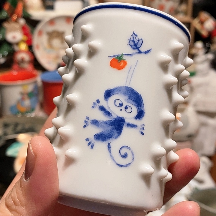 保某健手握杯日本