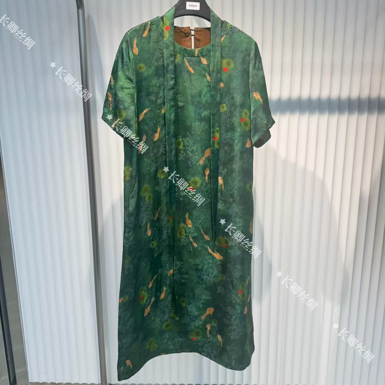 【青青】新中式真丝小鱼国风显瘦气质透气短袖连衣裙W810