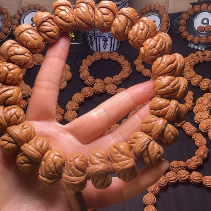 独***二吊坠桃核秦岭桃核手持