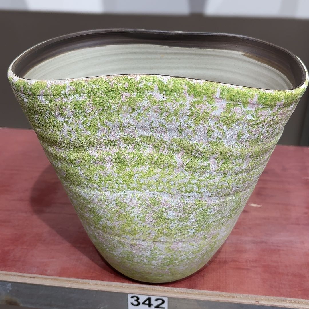 手工艺品钧瓷高21口24彩绘