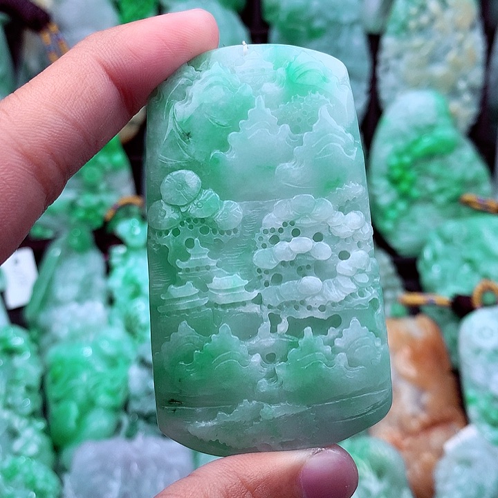 翡翠吊坠(不含链)未镶嵌