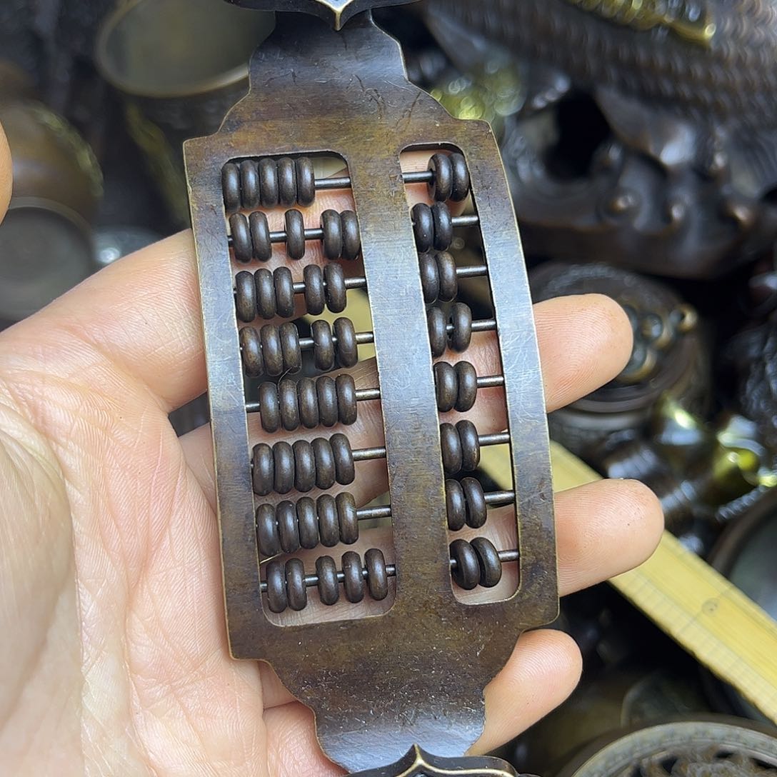 精美铜器，做工精致