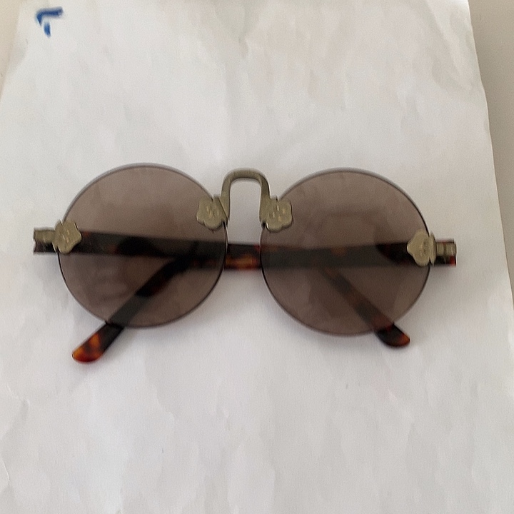 用***8天然水晶石头眼镜