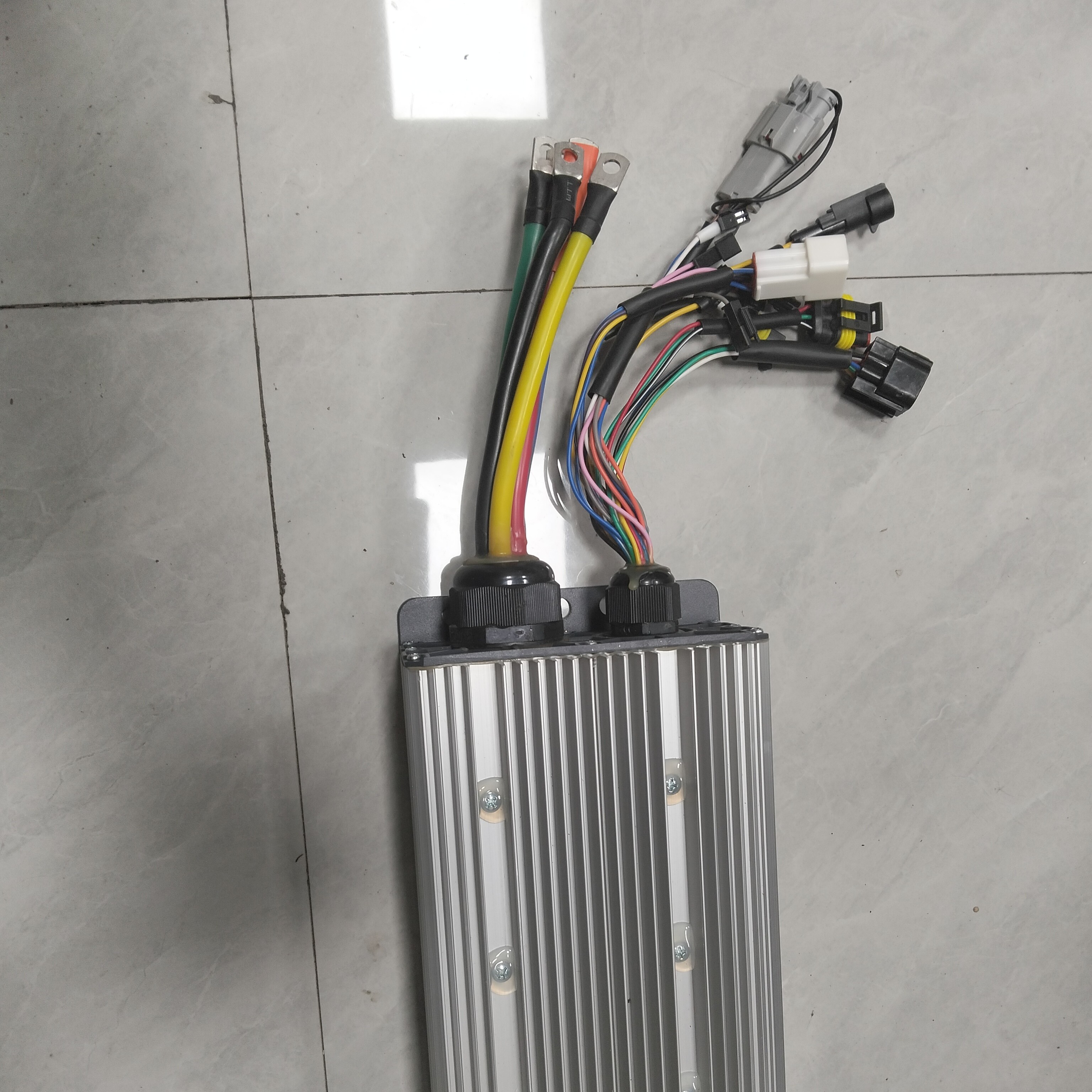 宗申原厂发卡电机控制器，3000千瓦，6072通用