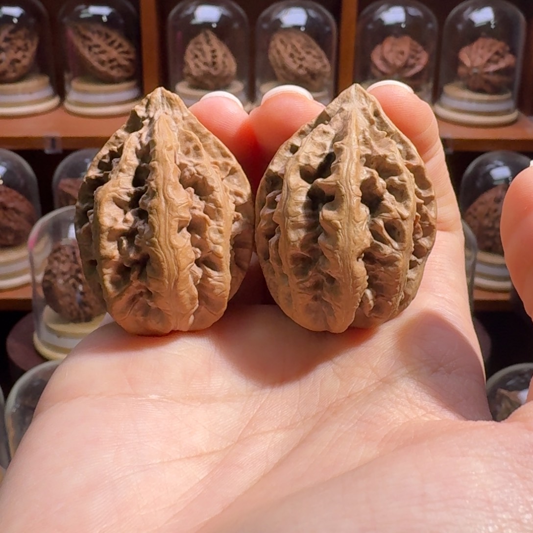 把件文玩核桃粗筋八棱