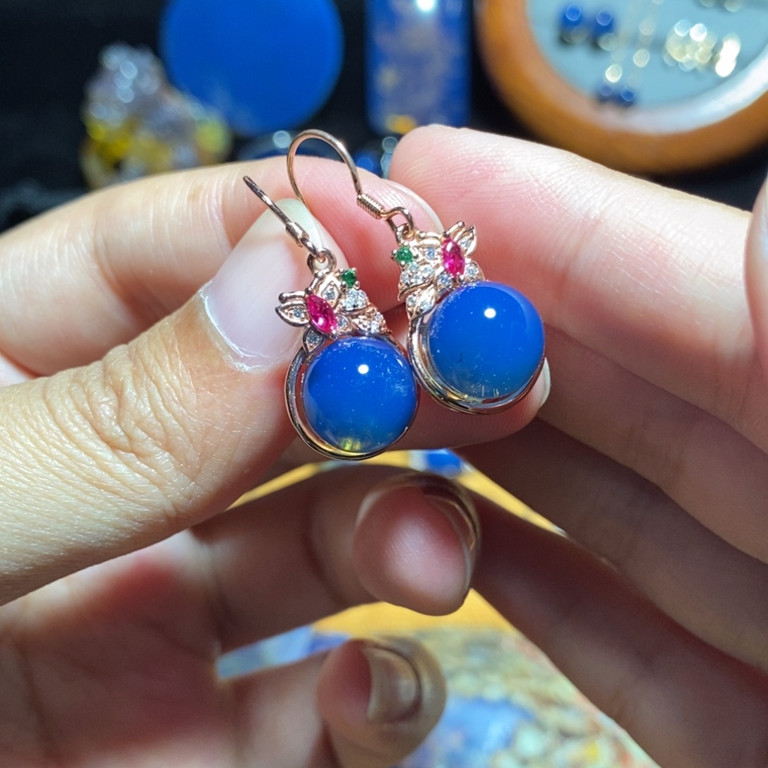 琥珀未镶嵌裸石多米尼加蓝珀