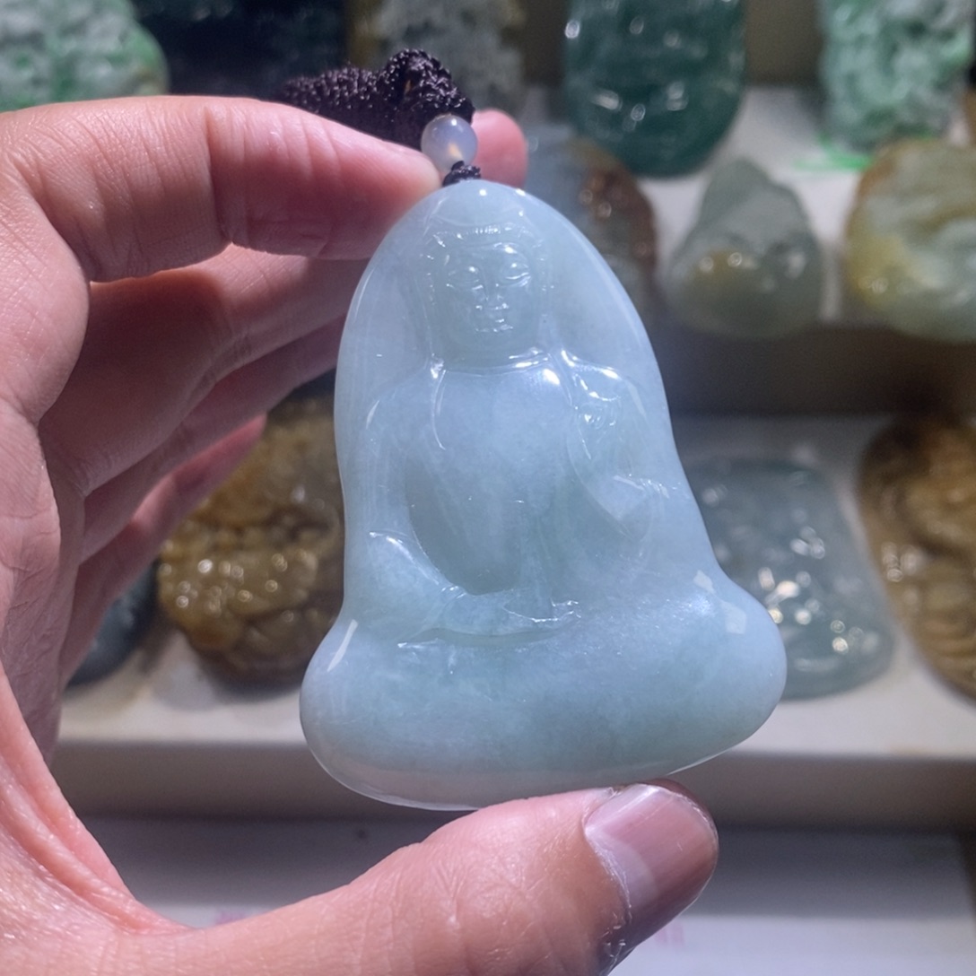 【闪购商品】翡翠颈饰未镶嵌观音