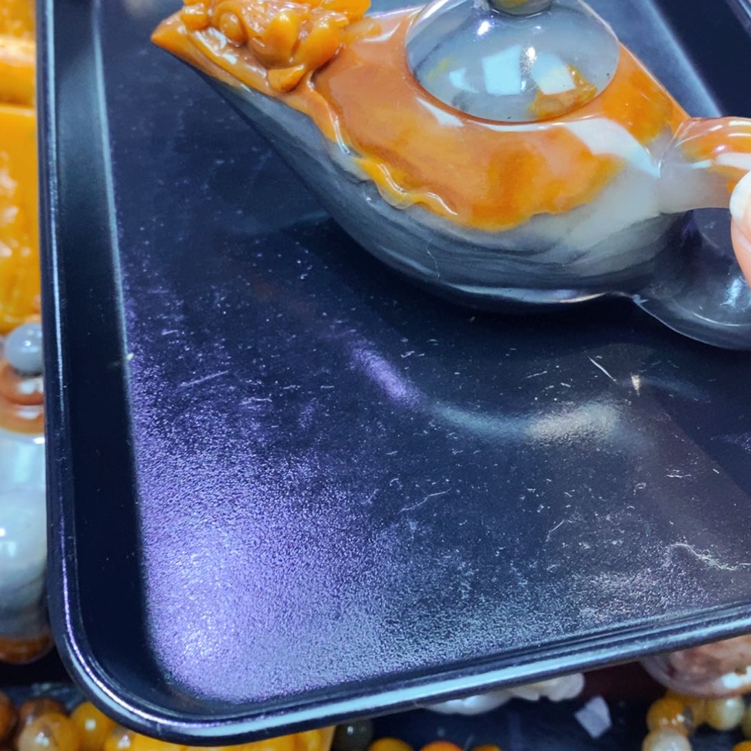 未镶嵌石英质玉（黄龙玉）颈饰