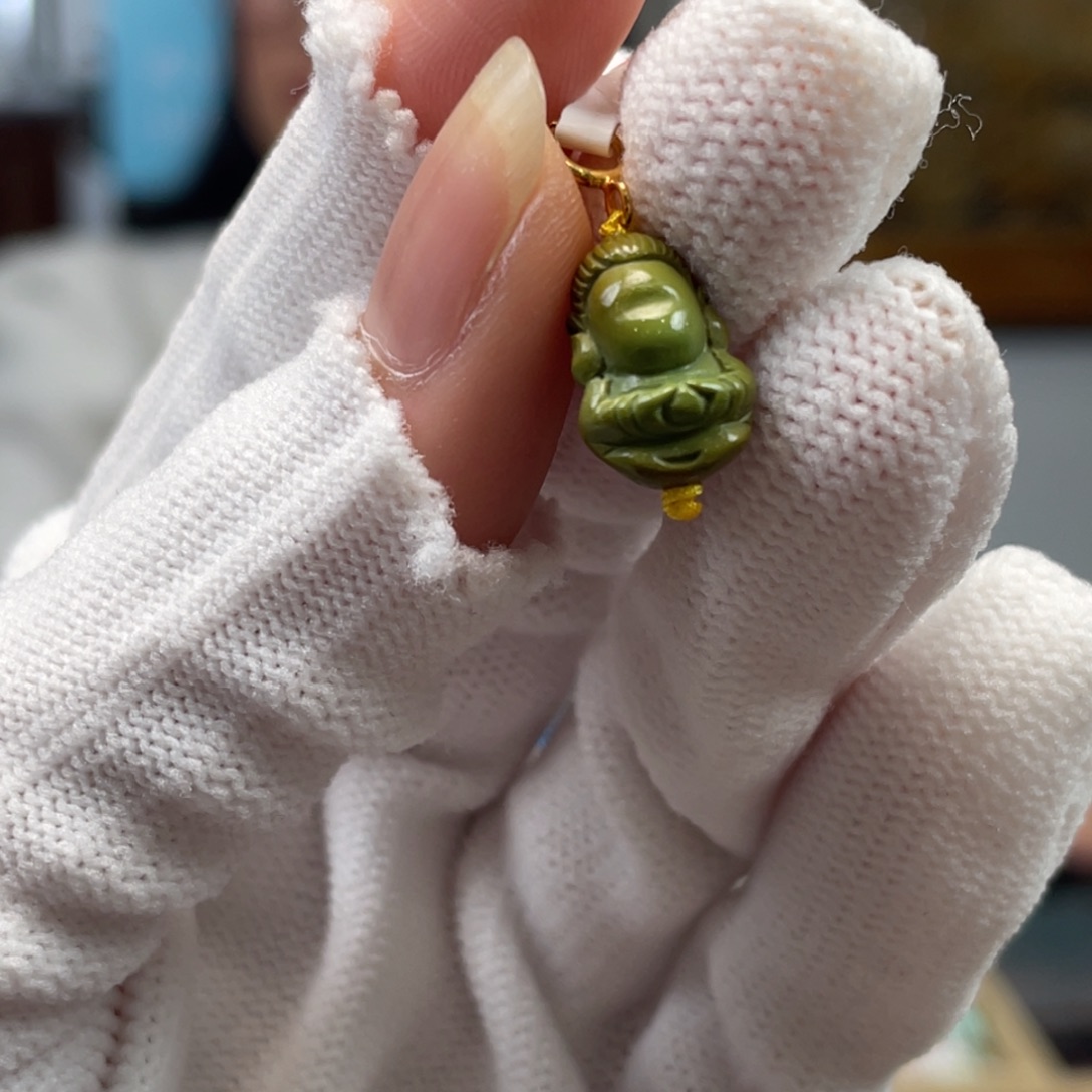 绿松石未镶嵌挂件