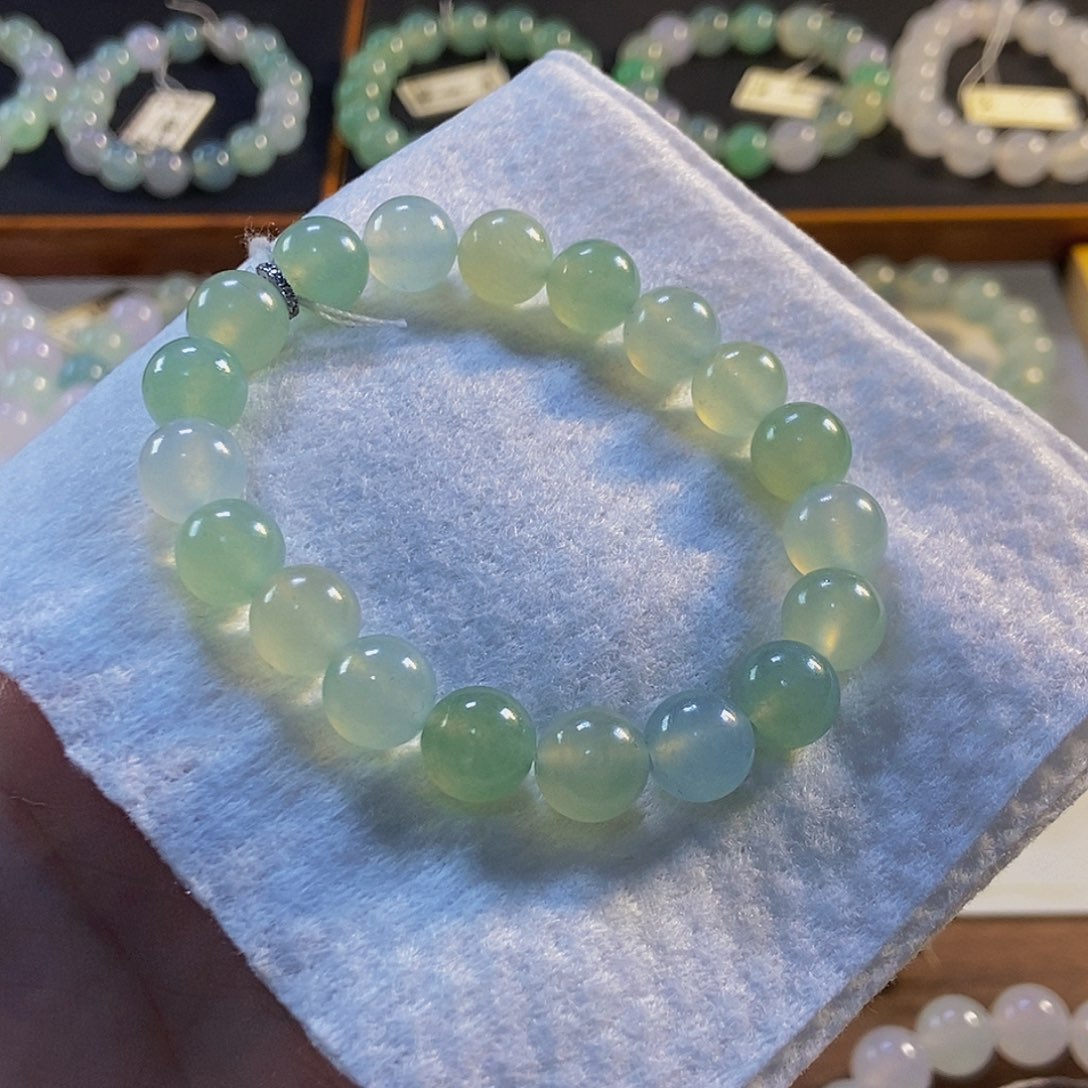 定制翡翠未镶嵌翡翠手串卡9.8