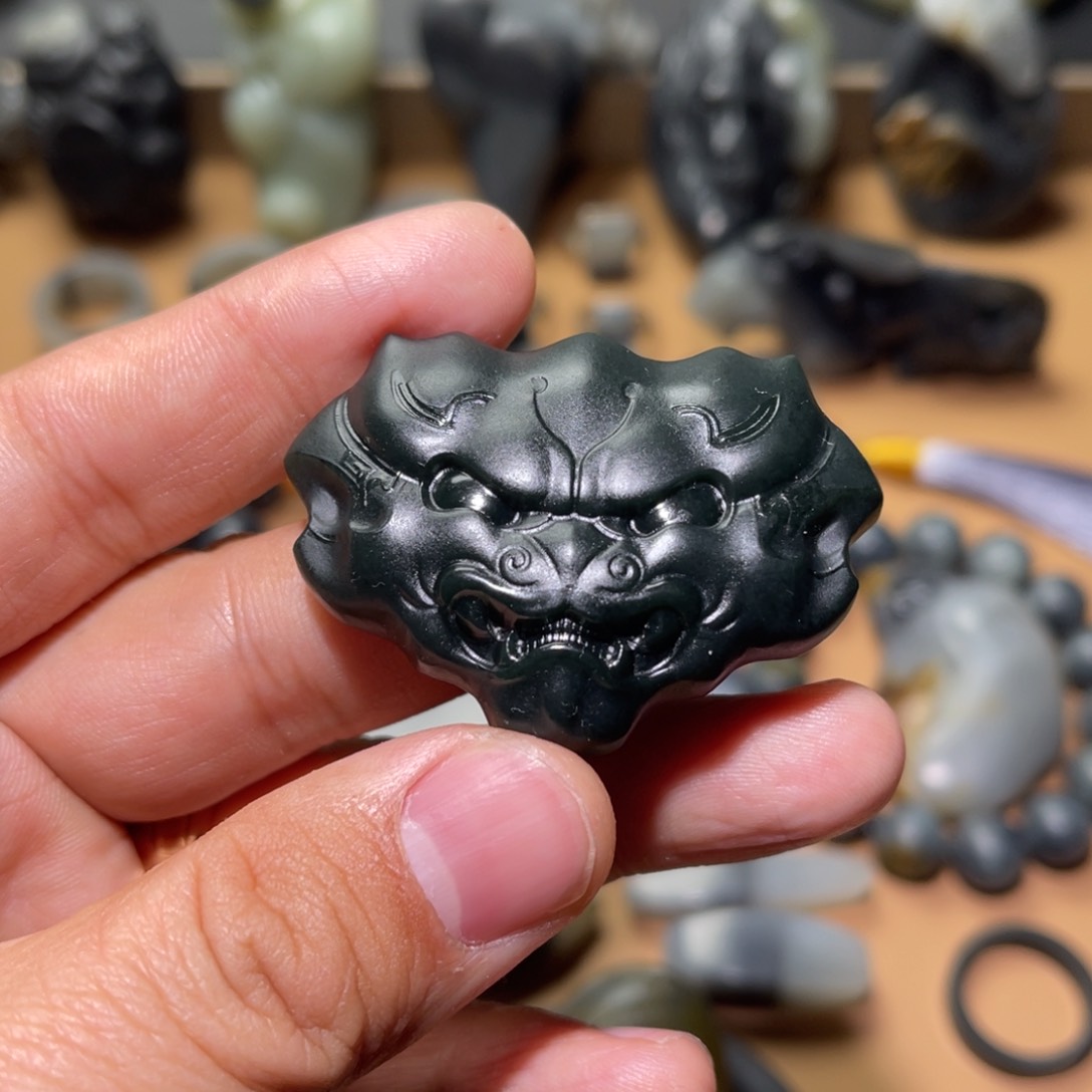 和田玉挂件未镶嵌