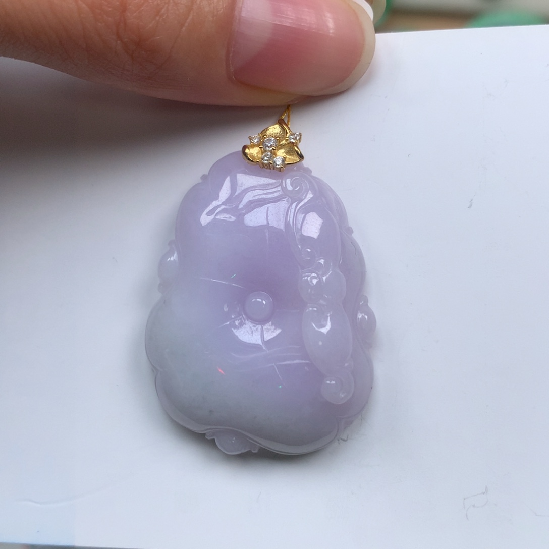 吊坠(不含链)未镶嵌翡翠