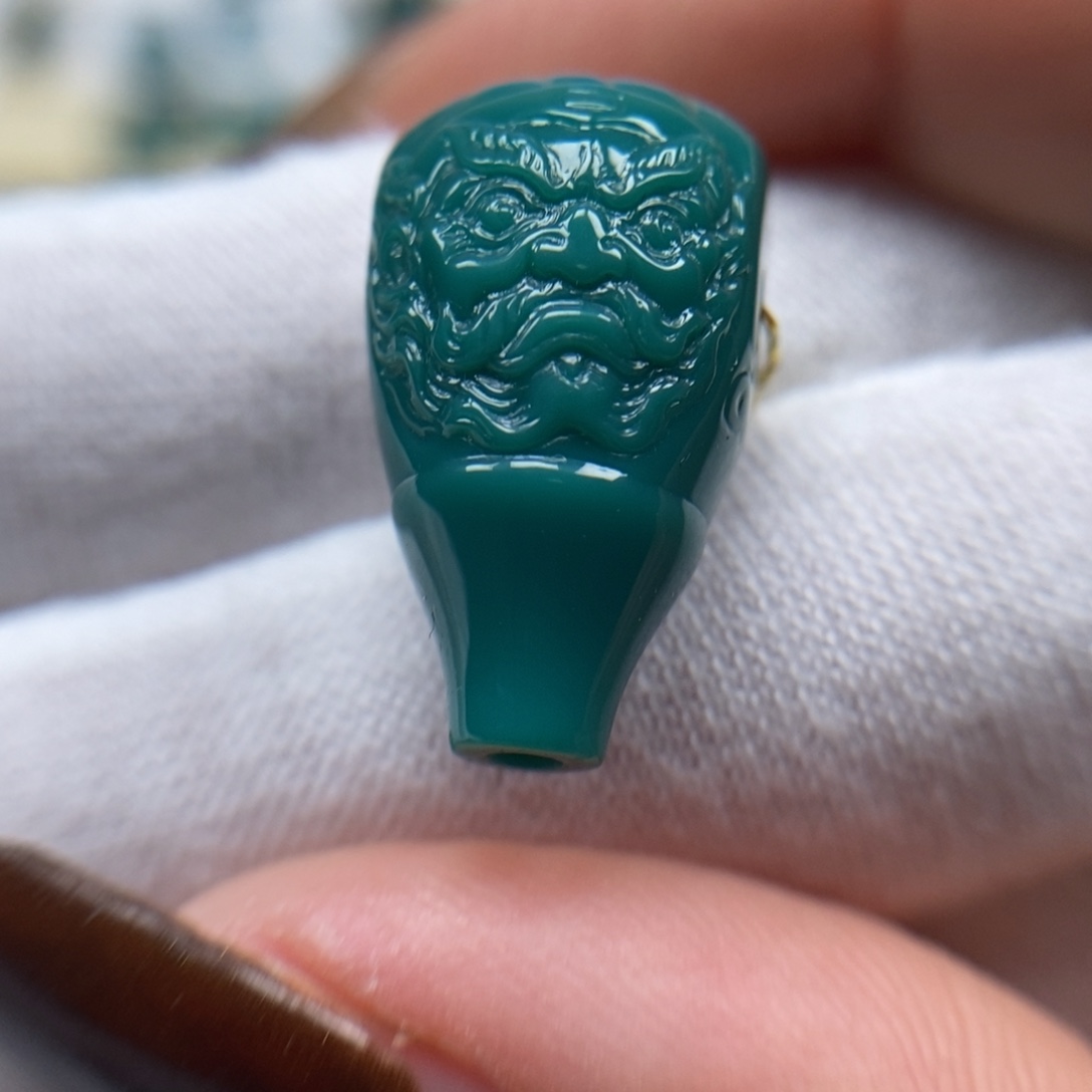 绿松石未镶嵌珠宝奇石黄财神三通11.5mm
