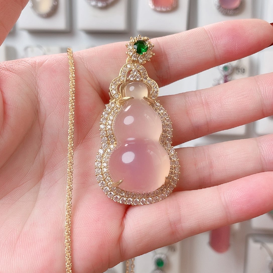 玛瑙/玉髓吊坠(赠链)未镶嵌