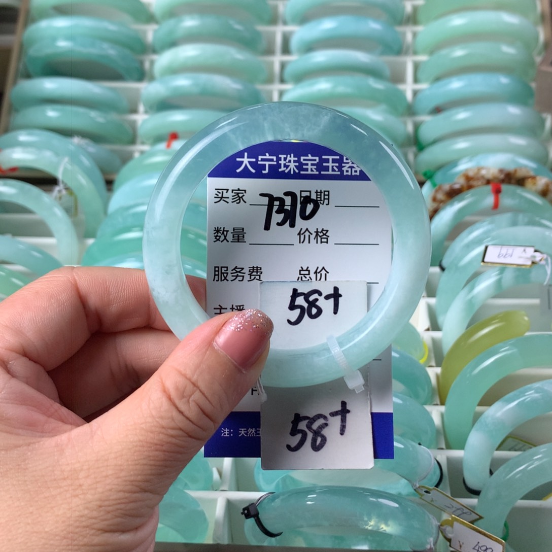 蛇纹石玉手镯未镶嵌露*737 0