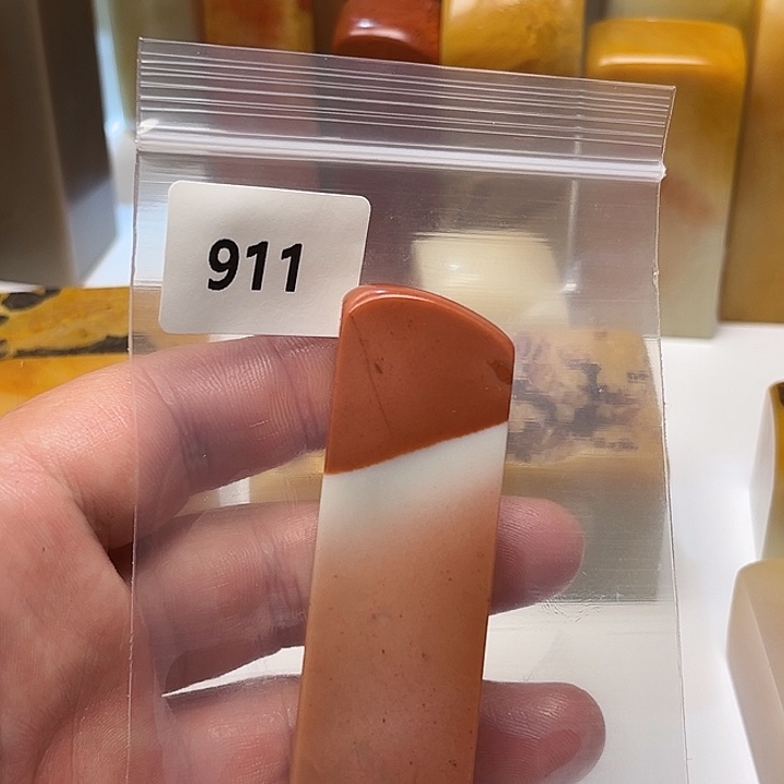 横***哥老挝石老挝石芙蓉